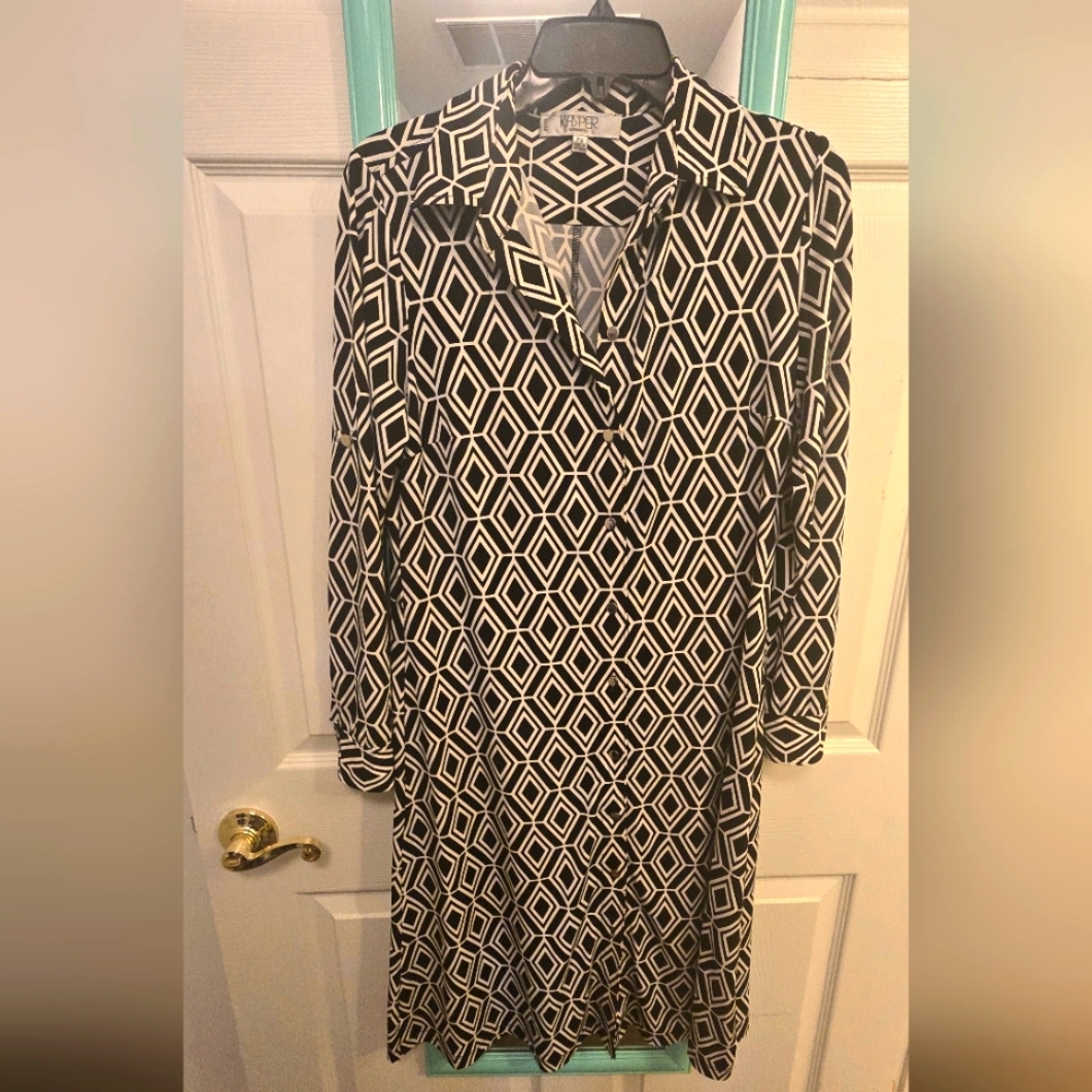 Kasper Black and White Sheath Dress with Notched Collar
